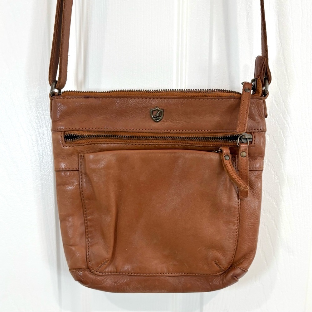 Cochoa Leather Brown Tan Crossbody Pockets Purse Bag Everyday Travel Neutral
